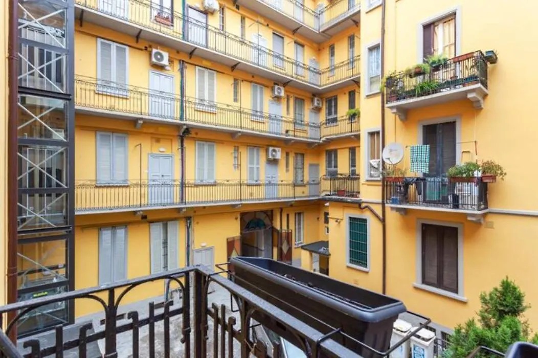 Isola And Zara Comfortable Apartment-1